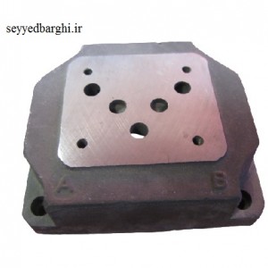 زير شير 3/8 ساده چدنی سوراخ از زیر