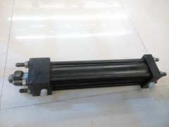 جک (سیلندر) هیدرولیک قطر داخلی 60 قطر خارجی 70 و کورس 250