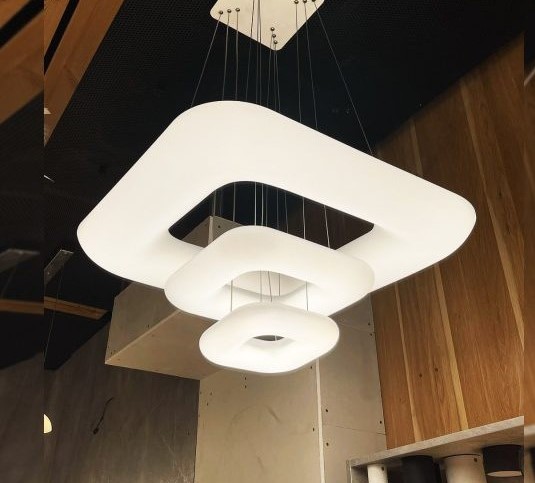 آویز مربع سه طبقه