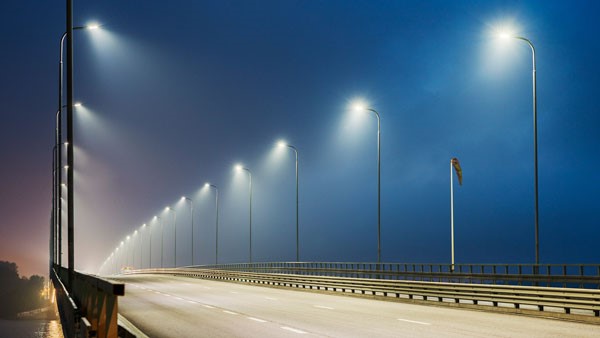 قیمت انواع پروژکتور و چراغ خیابانی