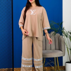 ست تی شرت لانگ و شلوار بگ زنانه - LOUIS VUITTON - کد 02