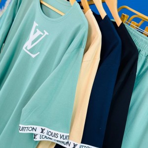 ست تی شرت لانگ و شلوار بگ زنانه - LOUIS VUITTON - کد 02