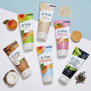 سینت ایوز اسکراب و ماسک جنتل اسموتینگ جو دو سر– ST. Ives Gentle Smoothing Oatmeal Scrub &amp; Mask