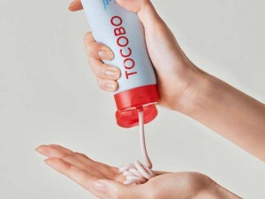 پاک کننده منافذ توکوبوTocobo Coconut Clay Cleanser