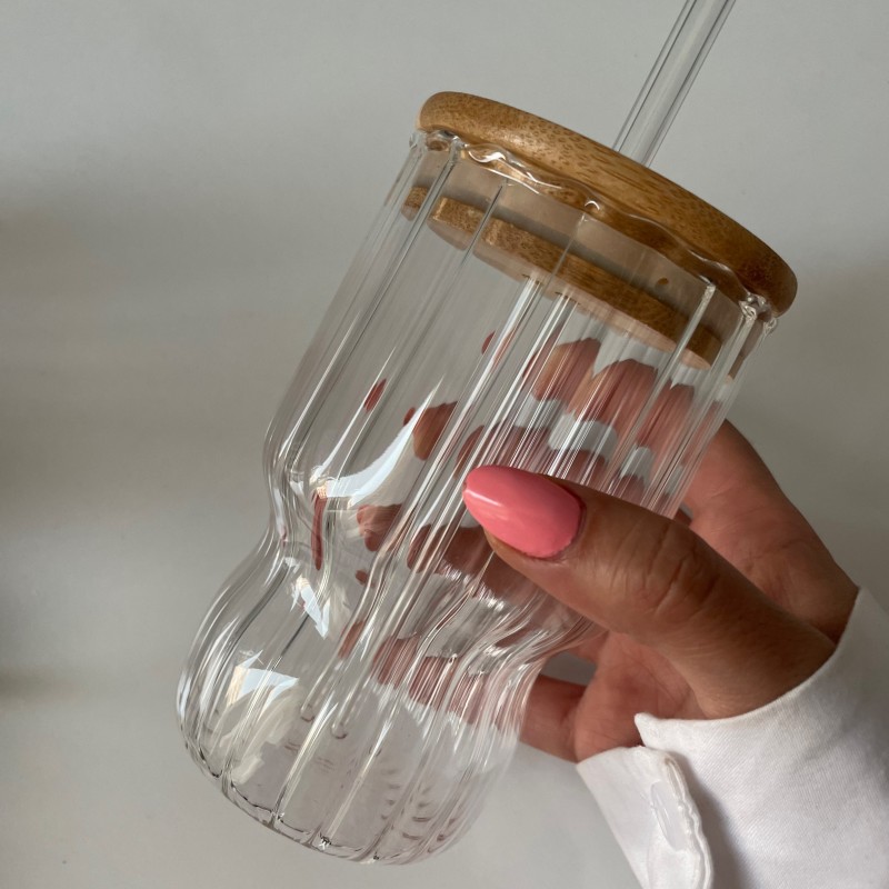 لیوان اسموتی شیاردار با درب بامبو