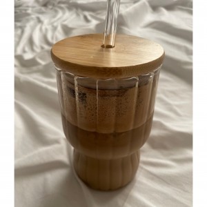 لیوان اسموتی شیاردار با درب بامبو