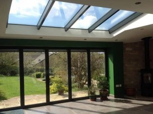 برای انتخاب تخصصی بین نورگیر حبابی و نورگیر شیشه ای، بهتر است از تکنیک مقایسه استفاده کرده و با توجه به مزایا و معایب، یک خرید مناسب را تجربه کنید.