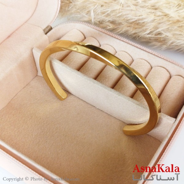 دستبند بنگل خارجی مردانه استیل پیچ طلایی فری سایز کد DSB18423W