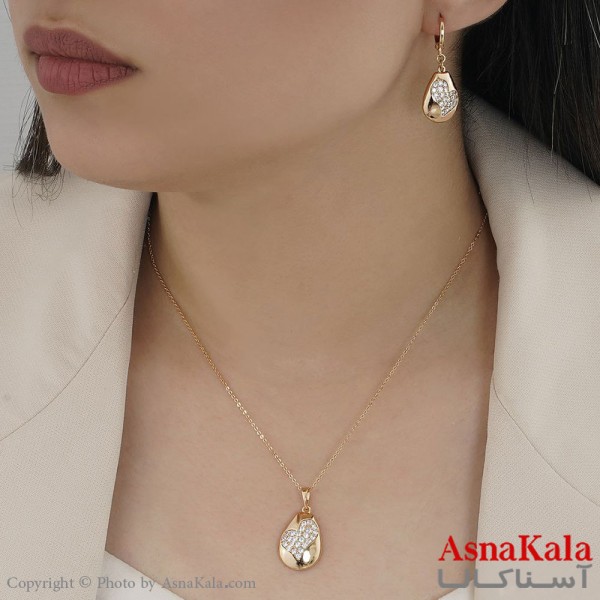 نیم ست زنانه ژوپینگ مدل قلب نگیندار طرح طلا کد NIM14457W