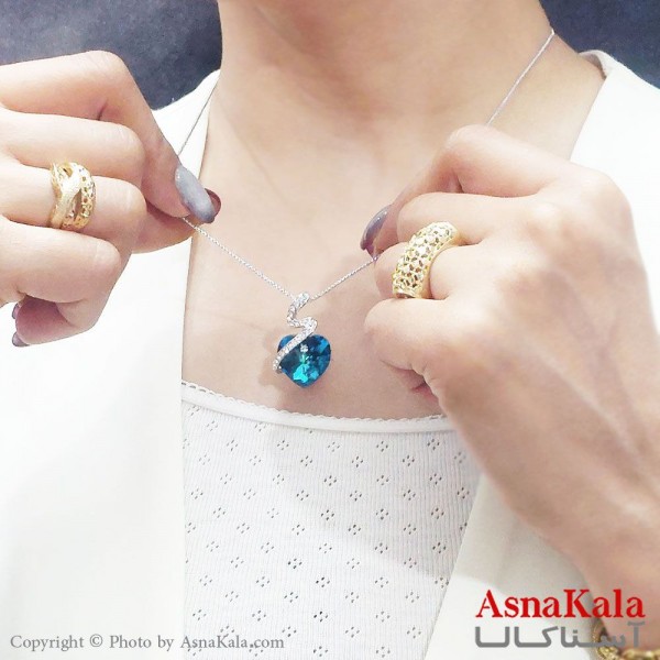 گردنبند سواروسکی اورجینال مدل قلب شکسته با کارت گارانتی و جعبه سواروفسکی کد GNB16682W