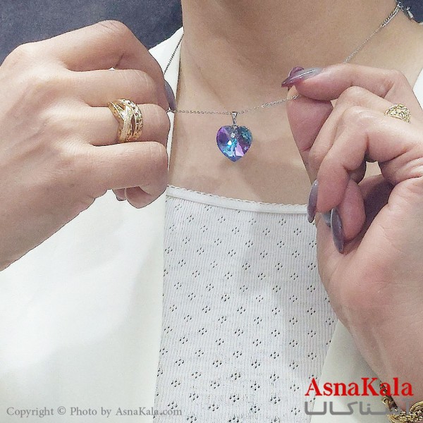 گردنبند زنانه سواروسکی اورجینال مدل قلب هولوگرامی با کارت گارانتی و جعبه سواروفسکی کد GNB16690W