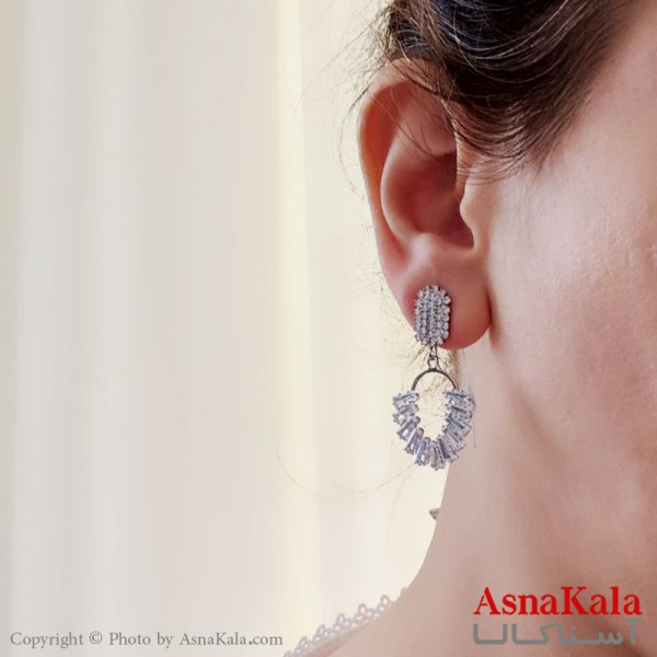 گوشواره آویز مجلسی جواهری مدل بیضی شیک  استیل نقره ای کد GSH15519W