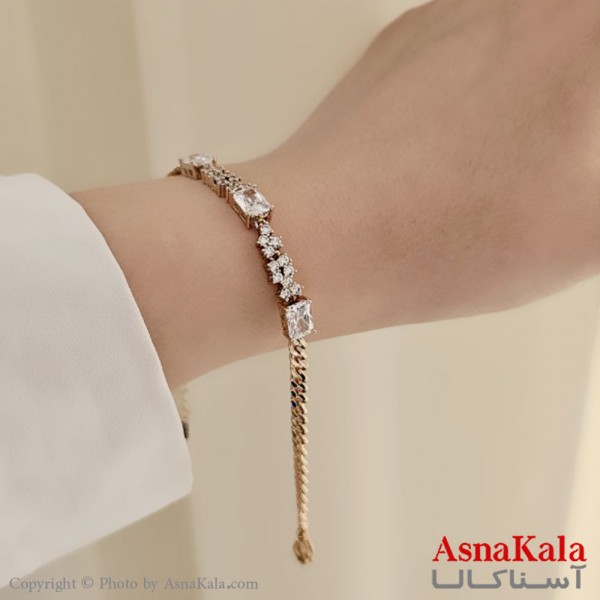 دستبند مدل کارتیر سه نگینی ترند برند ژوپینگ Xuping کد DSB18491W