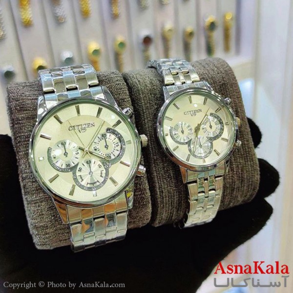 ساعت ست زنانه و مردانه سیتیزن طرح سه موتور شرکتی موتورکوارتز نقره ای رنگ ثابت و ضدآب کد WTCH11181W