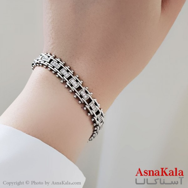 دستبند نگینی ترند برند ژوپینگ Xuping مدل ریلی نگیندار کد DSB18502W