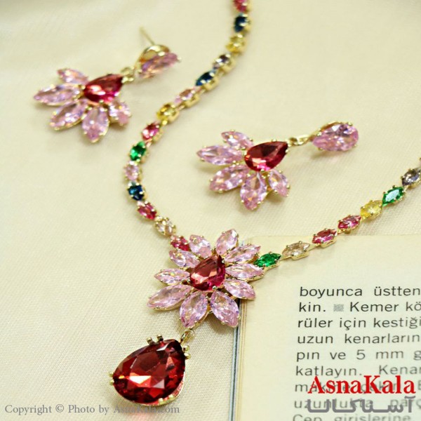 سرویس جواهری زنانه طرح مجلسی مدل گل اشکی جدید نگین رنگی کد NIM14500W