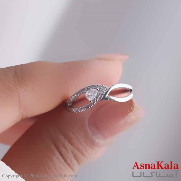 انگشتر زنانه استیل مدل مینیمال نگین سفید نقره ای کد ANG19524W
