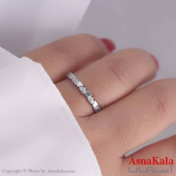 انگشتر زنانه استیل مدل مثلث نگینی نقره ای کد ANG19555W