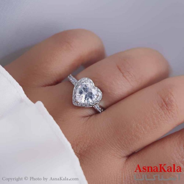 انگشتر زنانه استیل مدل تک نگین قلبی کد ANG19667W