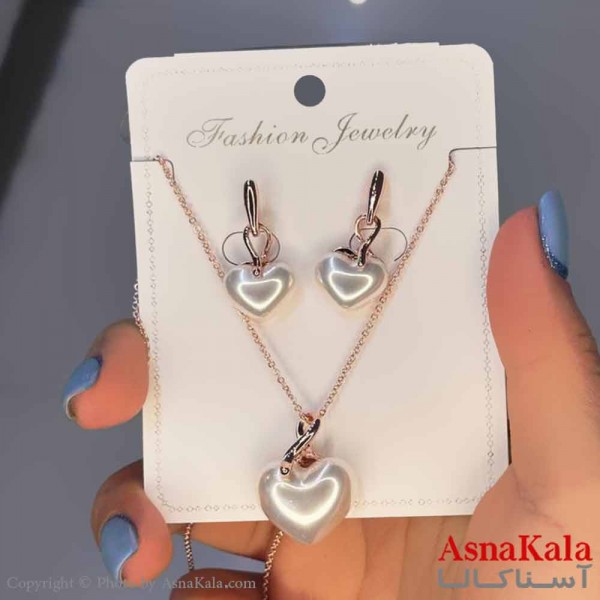 نیم ست زنانه شامل گردنبند و گوشواره  استیل مدل قلب سفید کد NIM14585W