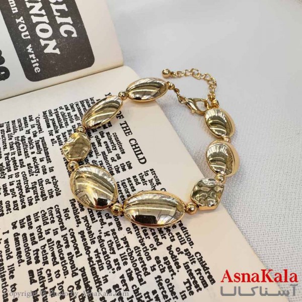 دستبند دخترانه مینیمال مدل صدف طلایی کد DSB18649W