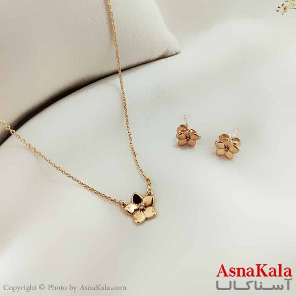 نیم ست زنانه ژوپینگ مدل گل طلایی شامل گوشواره و گردنبند کد NIM14629W