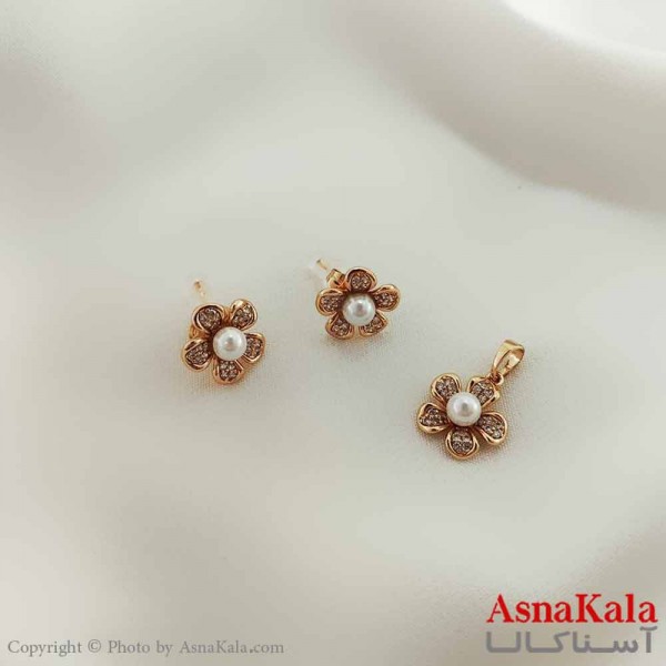 نیم ست زنانه ژوپینگ مدل گل مرواریدی شامل گوشواره و آویز کد NIM14631W
