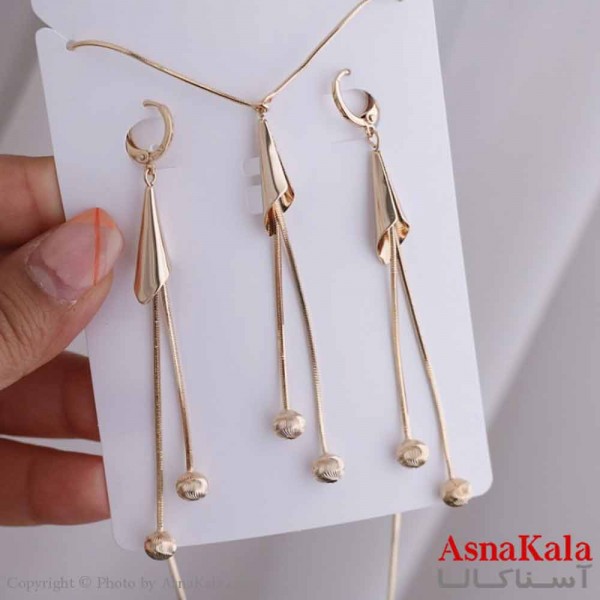 نیم ست زنانه ژوپینگ مدل گوی طلایی شامل گوشواره و گردنبند کد NIM14635W