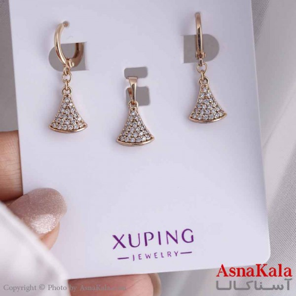 نیم ست زنانه ژوپینگ مدل مثلث نگینی شامل گوشواره و گردنبند کد NIM14641W