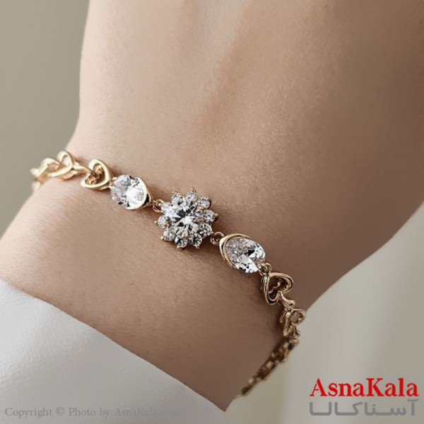 دستبند زنانه ترند برند ژوپینگ مدل نگین گل درخشان کد DSB18725W