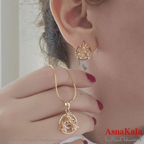 نیم ست زنانه ژوپینگ مدل حلقه گل شامل گوشواره و گردنبند کد NIM14667W