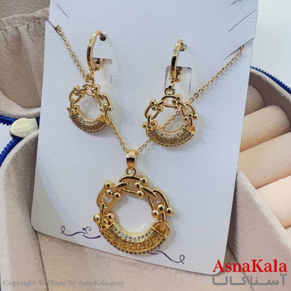 نیم ست زنانه شامل گردنبند و گوشواره  YSX مدل ورساچه کد NIM14676W