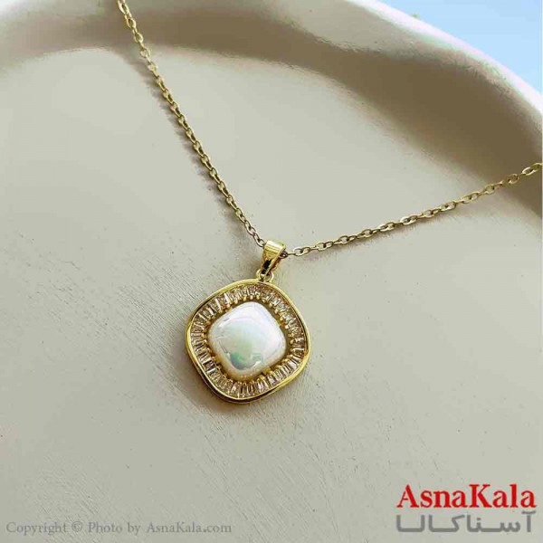 گردنبند زنانه استیل مینیمال مدل نگین مربع صدفی کد GNB161253W