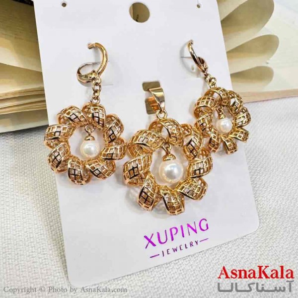 نیم ست زنانه ژوپینگ مدل گل مرواریدی شامل گوشواره و گردنبند کد NIM14697W