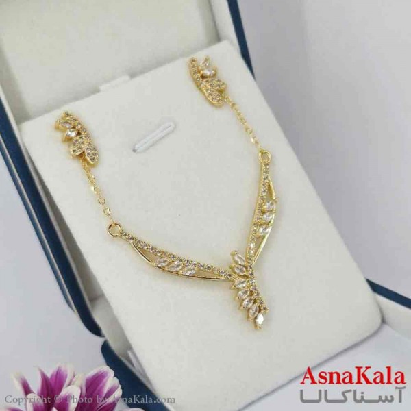 نیم ست زنانه شامل گردنبند و گوشواره  استیل مدل نگین جواهری  کد NIM14712W