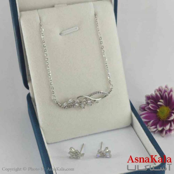 نیم ست زنانه شامل گردنبند و گوشواره  استیل مدل پیچی نگینی  کد NIM14716W
