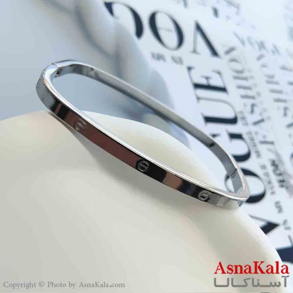 بنگل مینیمال دخترانه استیل 316 مدل کارتیر مربع نقره ای کد DSB18868W