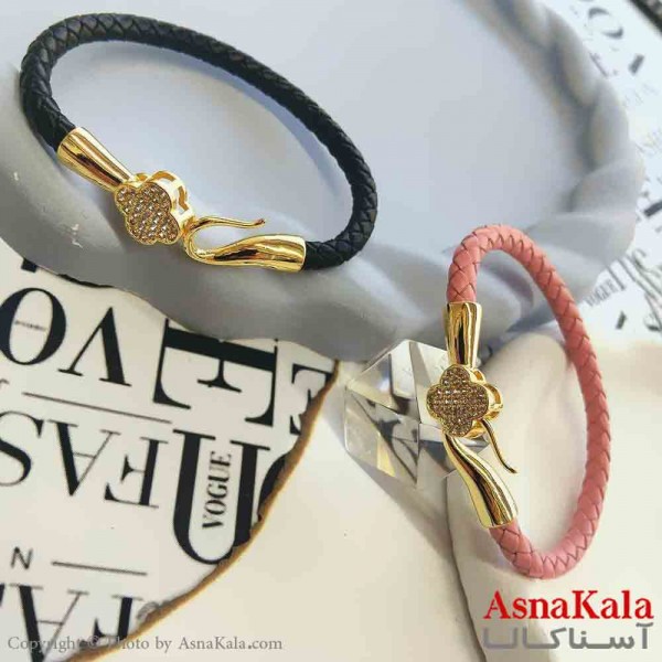 دستبند زنانه پینترستی مدل چرمی گل نگینی  کد DSB18922W