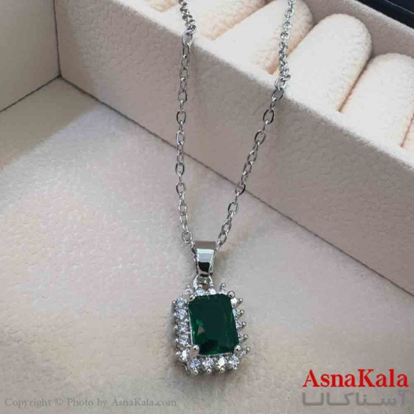 گردنبند دخترانه پینترستی استیل مدل  مربع نگینی کد GNB161523W