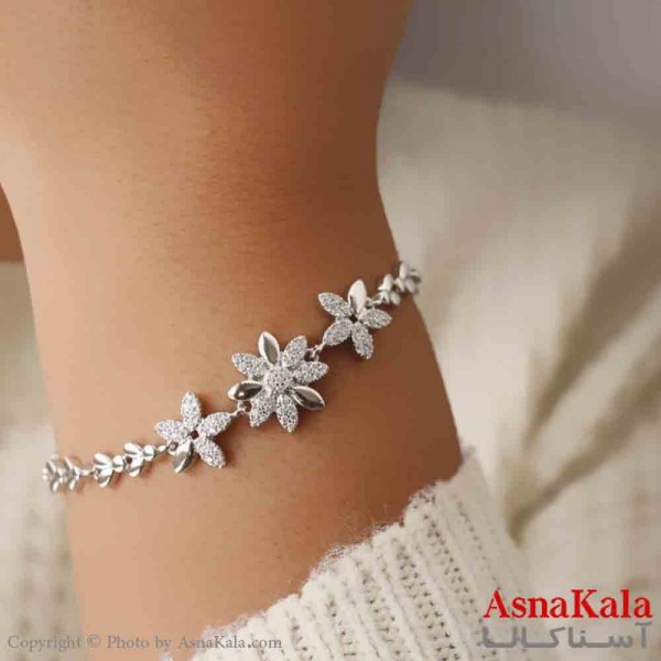 دستبند دخترانه پینترستی استیل مدل گل جواهری کد DSB181121W