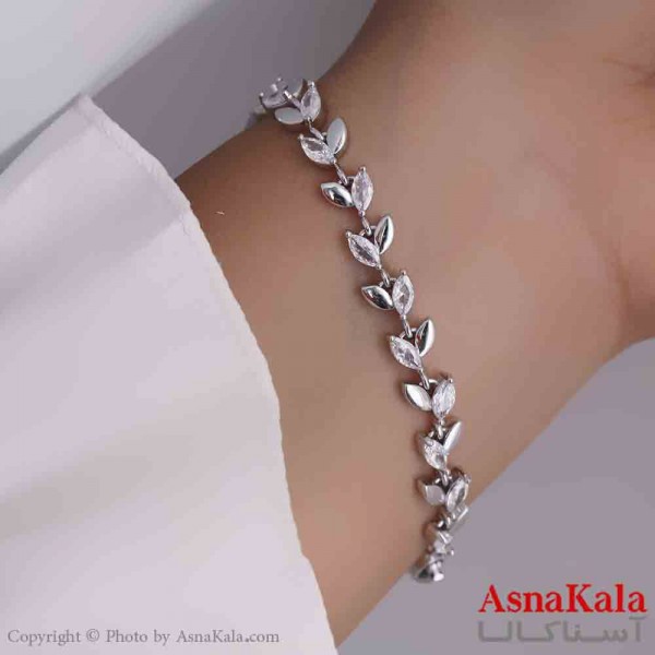 دستبند دخترانه پینترستی استیل مدل برگ نگینی کد DSB181125W