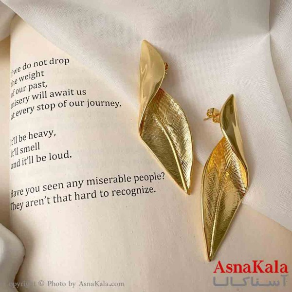 گوشواره  استیل مینیمال زنانه مدل برگ پیچ میخ نقره با آبکاری درجه یک کد GSH151623W
