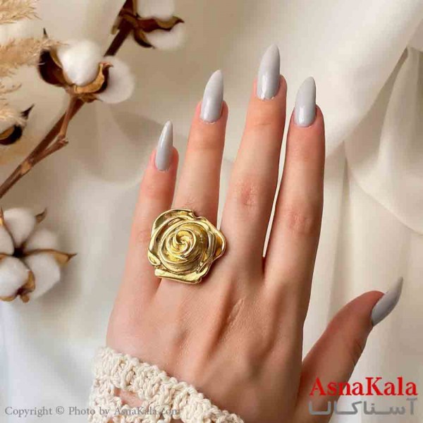 انگشتر زنانه استیل مینیمال مدل گل رز طلایی کد ANG19826W