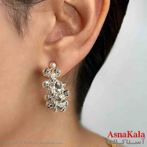 گوشواره دخترانه مینیمال انگوری فشن رنگ نقره ای کد GSH151681W