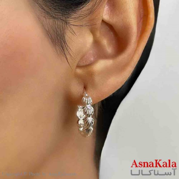 گوشواره دخترانه مینیمال حلقه صدفی فشن رنگ نقره ای کد GSH151704W