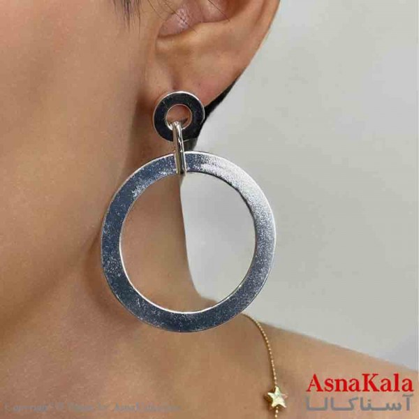 گوشواره دخترانه مینیمال دایره ای بزرگ فشن رنگ نقره ای کد GSH151709W