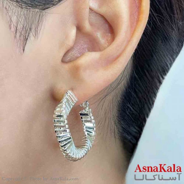 گوشواره دخترانه مینیمال حلقه ای پیچ فشن رنگ نقره ای کد GSH151710W