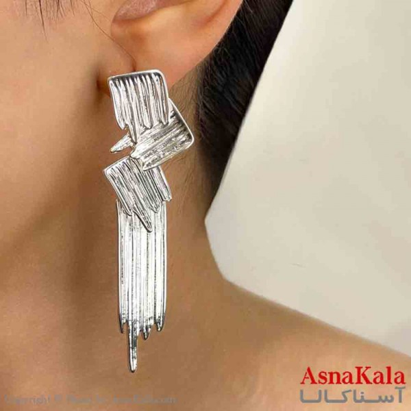 گوشواره دخترانه مینیمال طرح شکسته خطی فشن رنگ نقره ای کد GSH151723W