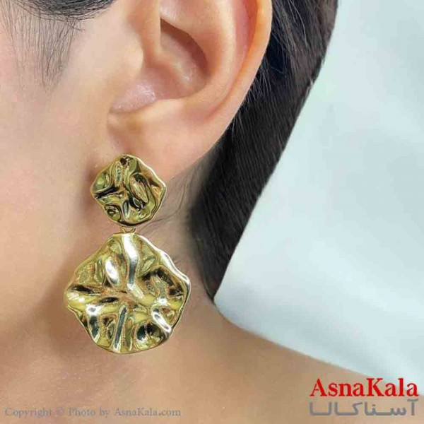 گوشواره دخترانه مینیمال طرح لوز منحنی فشن رنگ طلایی کد GSH151751W