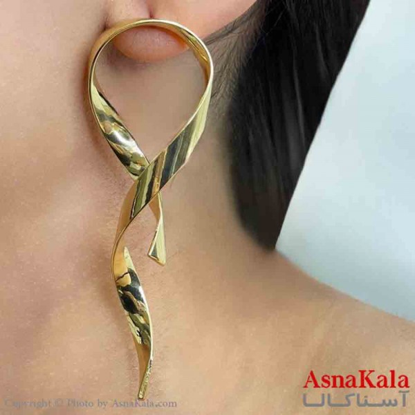 گوشواره دخترانه مینیمال طرح پیچ مدرن فشن رنگ طلایی کد GSH151754W